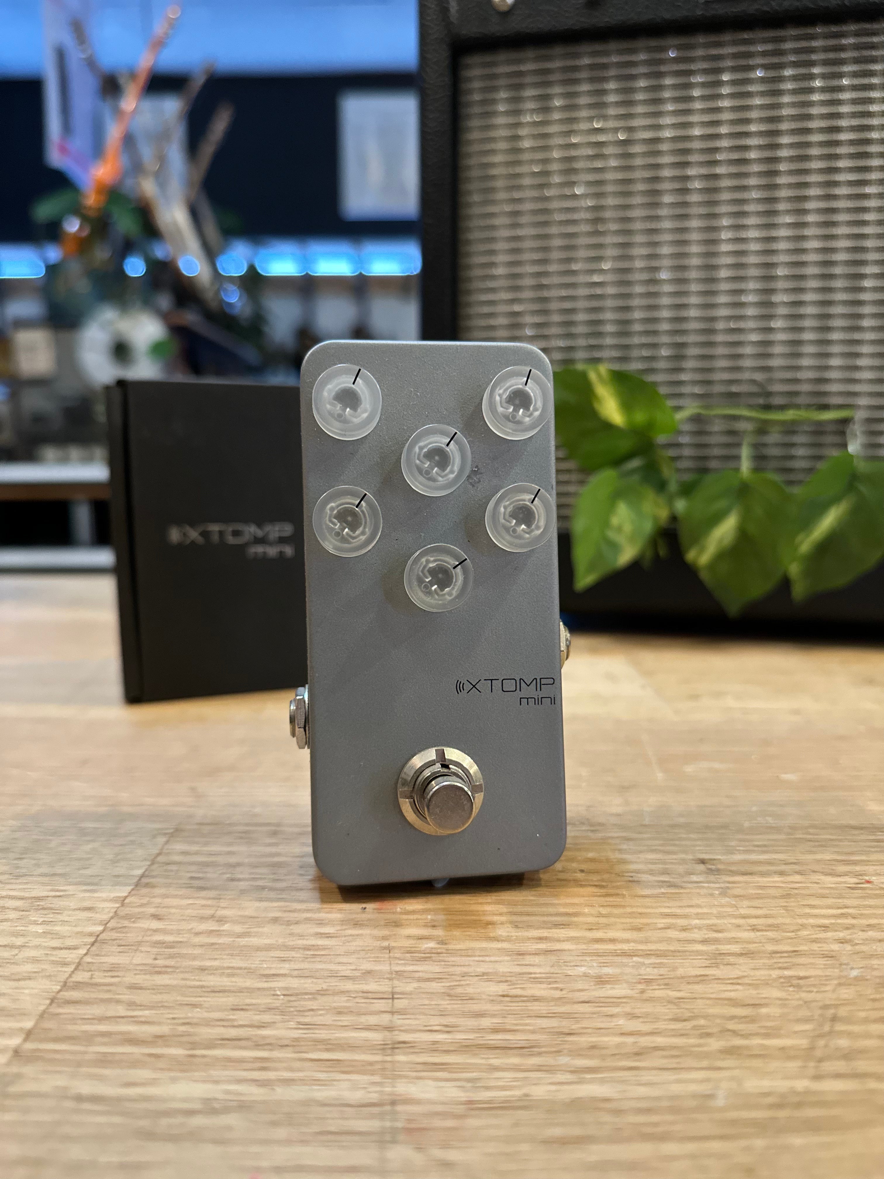 Hotone | Xtomp Mini | Ex-Demo Pedals Hotone | Xtomp Mini | Ex-Demo Pedals